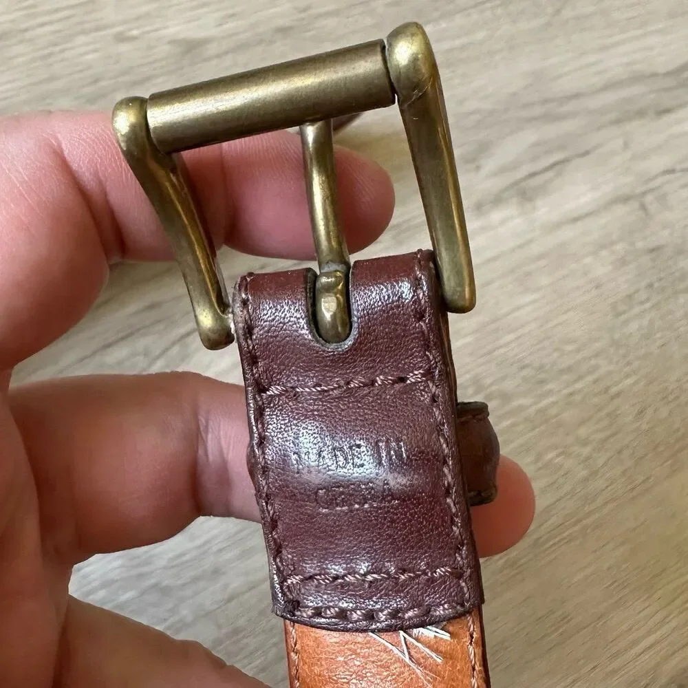 Vintage GAP Brown Genuine Leather Belt with Gold Tone Brass Buckle Size 36